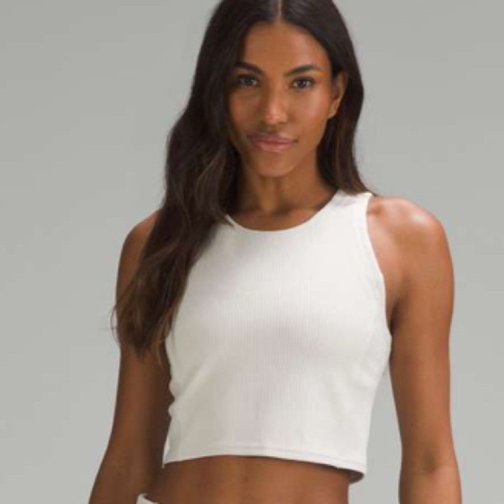 Lululemon Ribbed Softstreme Cropped Tank Top
Bone